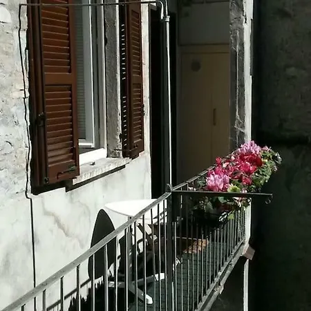 29 Via Francesco Muralto
